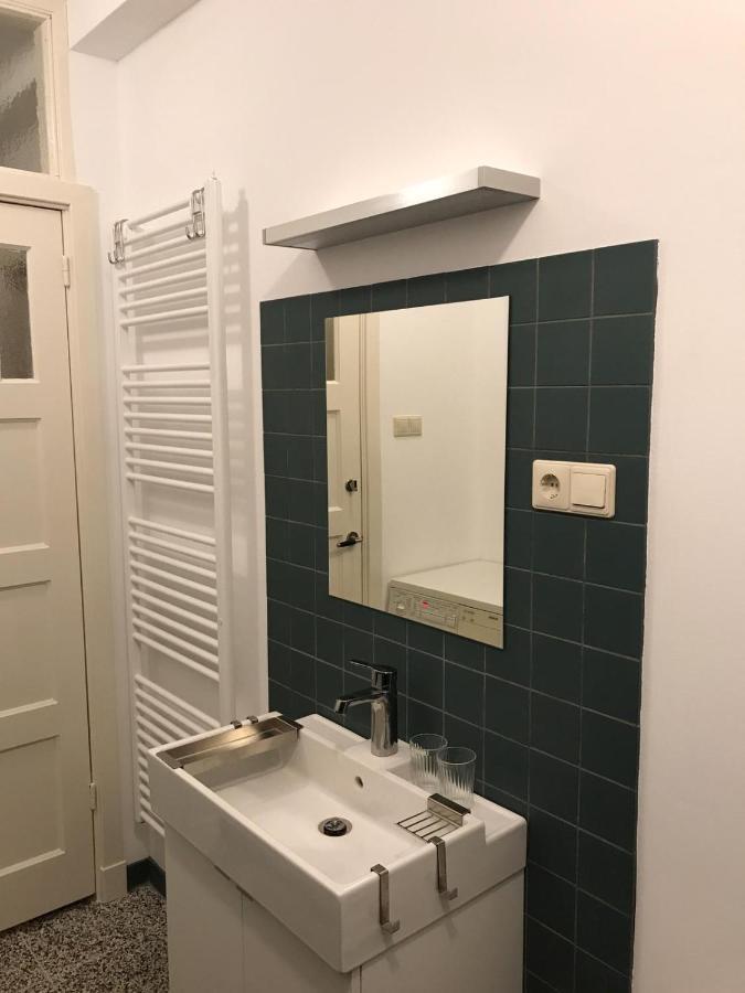 Huis Nummer 1 Eindhoven Dış mekan fotoğraf